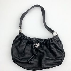 MICHAEL Michael Kors Black Leather Pull sting Handbag Hobo